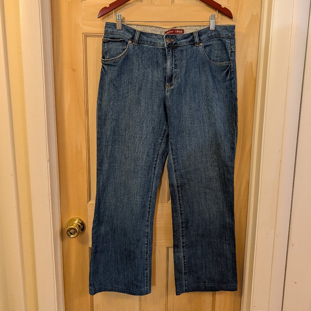 IZOD Just Right Boot Cut Size 14 Jeans